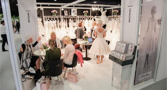 英国伦敦国际婚纱设计展览会